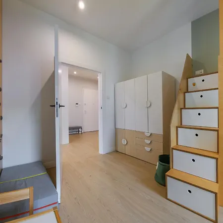 Rolling Stone - Nadmorski Dwor Premium Γκντανσκ