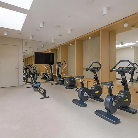 Rolling Stone - Nadmorski Dwor Premium Γκντανσκ